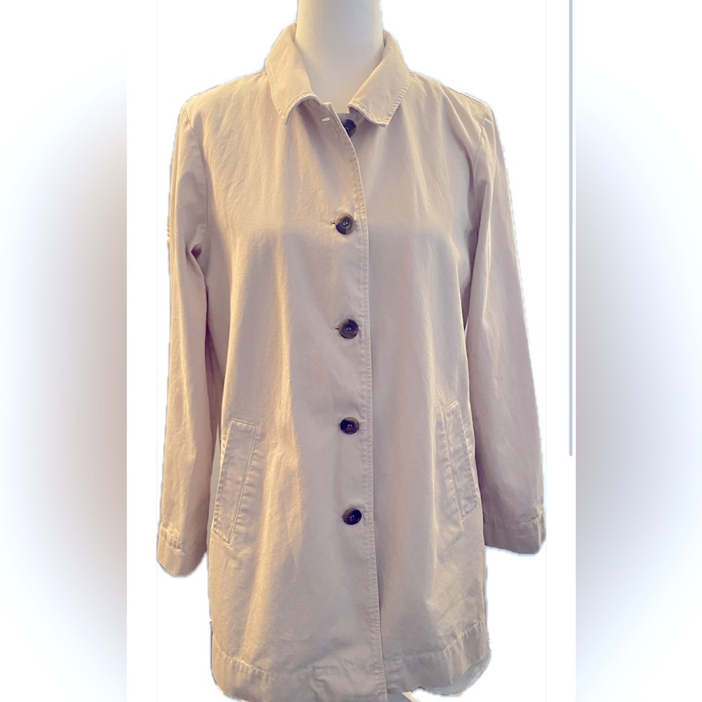 Eileen Fisher: Classic Beige Button-Up Jacket